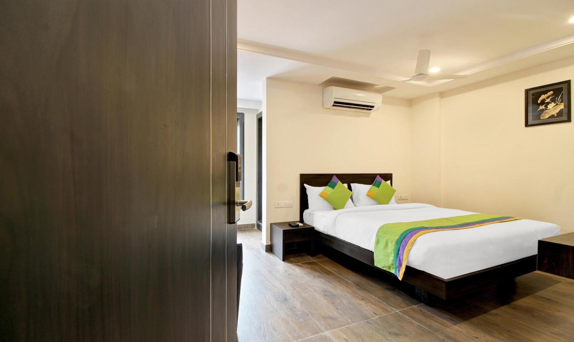 Treebo Trend Excella Hotel Visakhapatnam Exterior foto