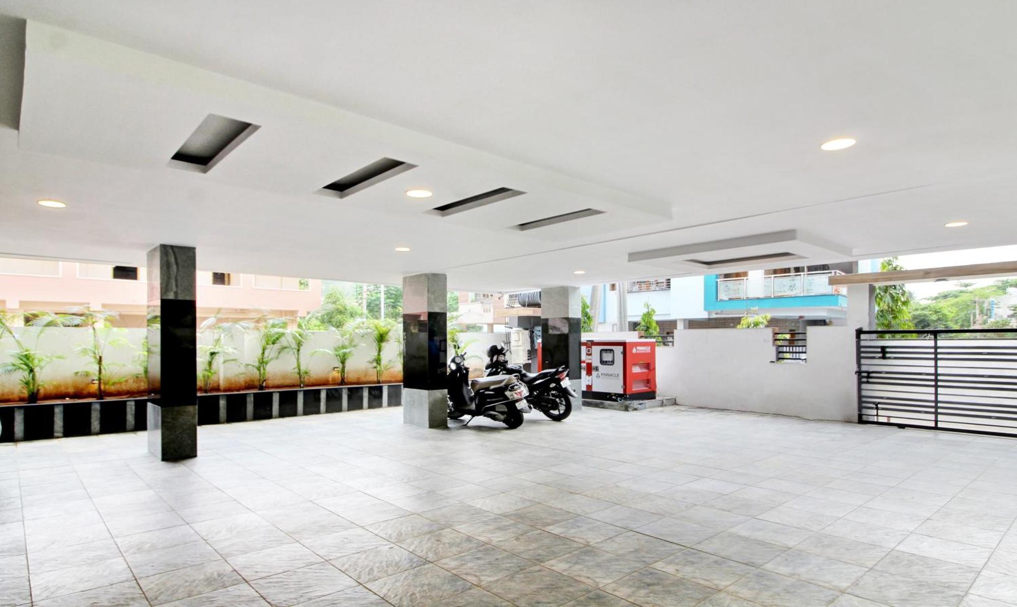Treebo Trend Excella Hotel Visakhapatnam Exterior foto
